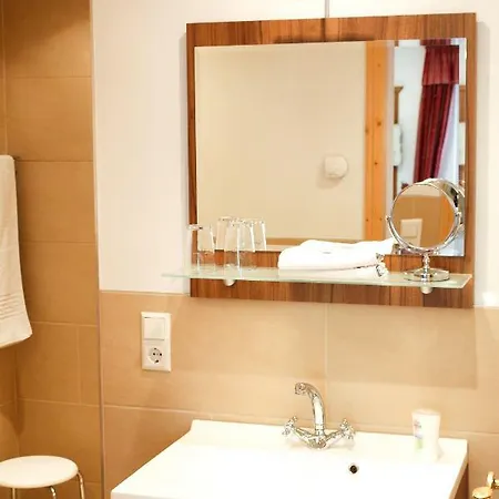 Gaestehaus Erika Apartamento *